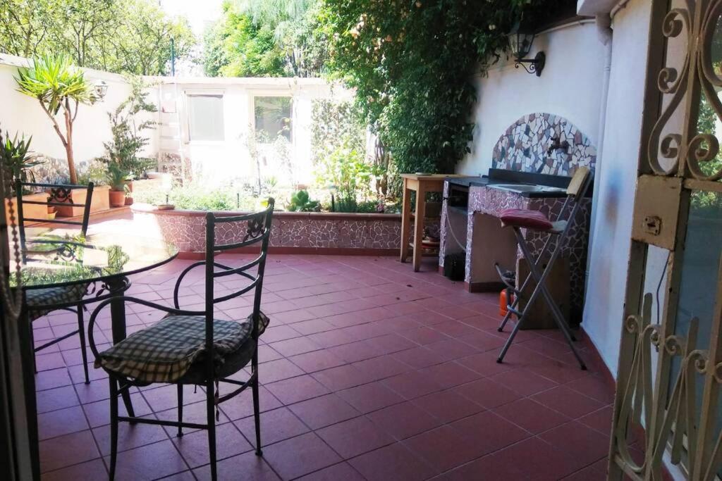 A Garden In The - Un Giardino In Centro Hébergement de vacances *